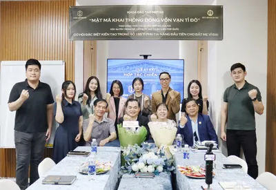 LỄ KÝ KẾT HỢP TÁC GIỮA CÔNG TY CỔ PHẦN  KING ATTORNEY VỚI ÔNG TIẾN SĨ KHOA HỌC MAI THANH HẢI VÀ ÔNG TRỊNH CHÍ HOA - PHÓ CT HỘI DOANH NGHIỆP QUẢNG ĐÔNG TẠI VIỆT NAM