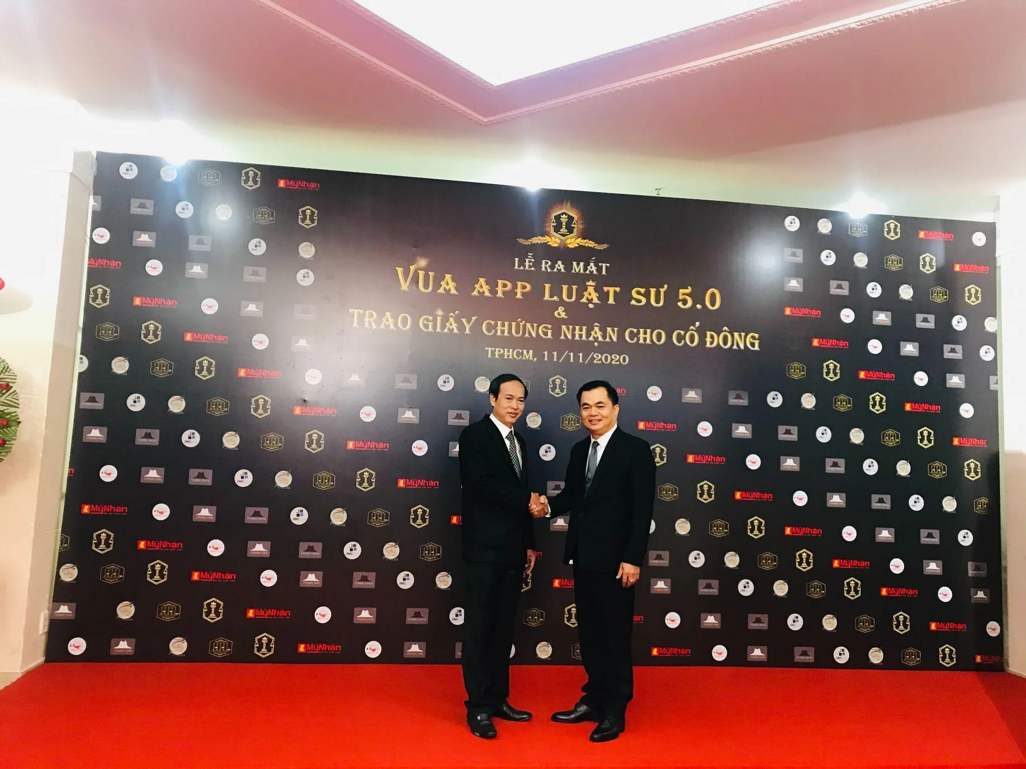 Bác sĩ Huỳnh Hữu Huy