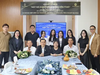 Lễ ký kết hợp tác giữa Công ty CP King Attorney và các đối tác chiến lược: ông Lương Hữu Phước và ông Trương Hoàng Chiến