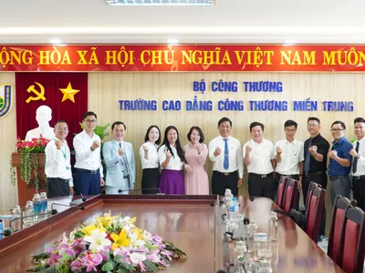 Chương trình "Ngày hội khởi nghiệp sáng tạo MITC - Startup năm 2023 và ra mắt HUB Làng học sinh - sinh viên sáng tạo Phú Yên