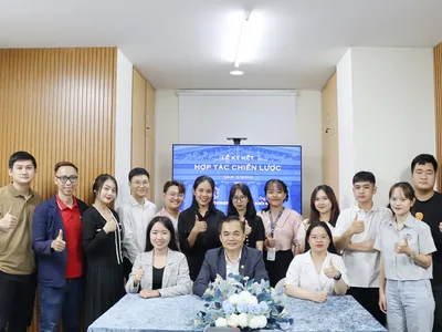 Lễ ký kết MOU giữa Công ty CP King Attorney và các thực tập sinh tiềm năng