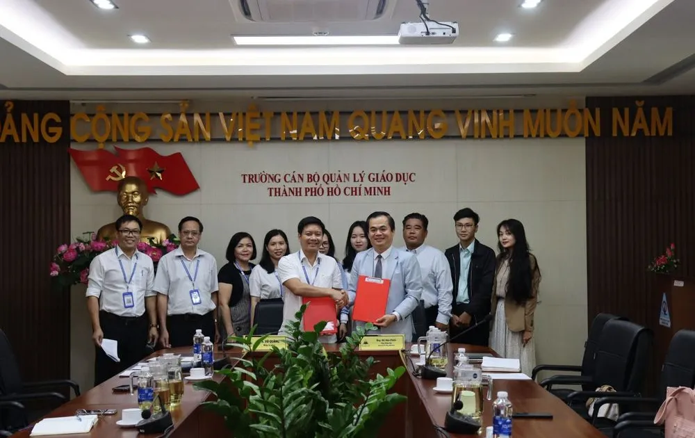 LỄ KÝ KẾT THỎA THUẬN HỢP TÁC GIỮA CÔNG TY CP KING ATTORNEY VỚI TRƯỜNG CÁN BỘ QUẢN LÝ GIÁO DỤC TP. HỒ CHÍ MINH