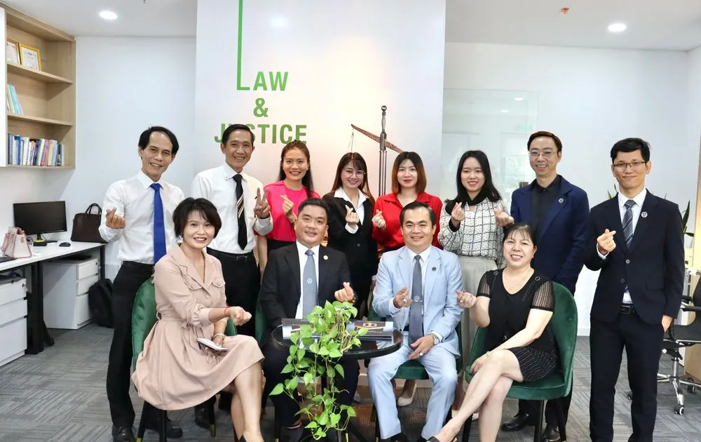  Bước Tiến Mới: King Attorney và Magnolia Law Nâng Tầm Hợp Tác từ Đối Tác Toàn Diện lên Đối Tác Chiến Lược Toàn Diện 